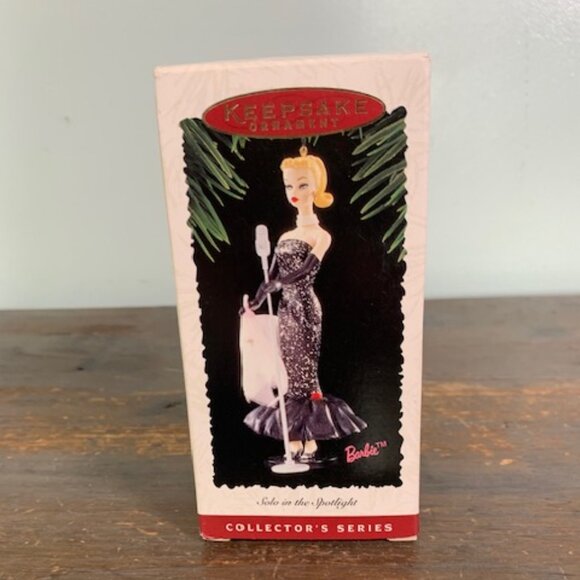 Vintage Hallmark Keepsake Ornament 1995 "Solo in the Spotlight" Barbie - Picture 1 of 8